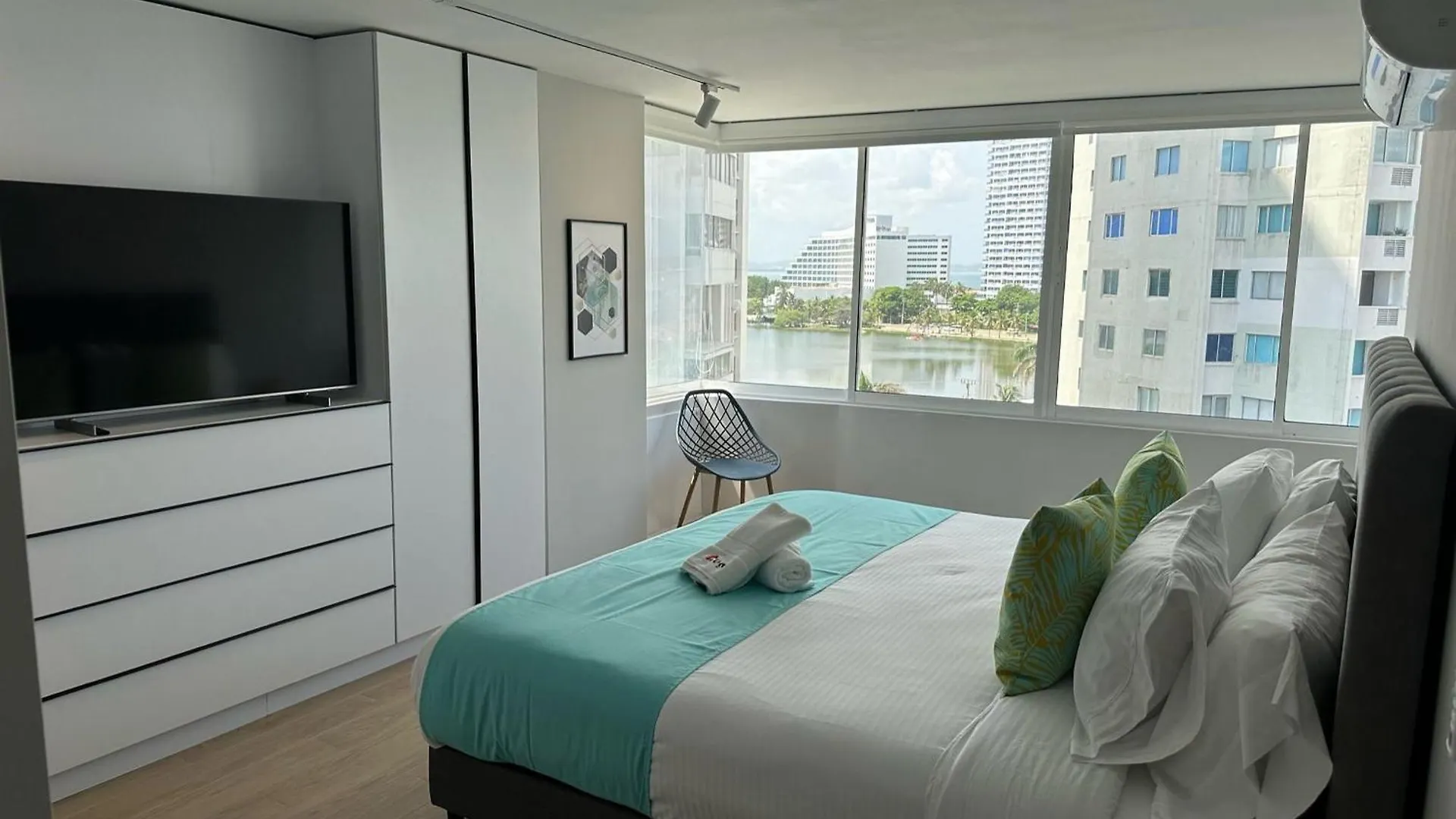 U-Go Edificio Faro En El Laguito, Cartagena Apartman
